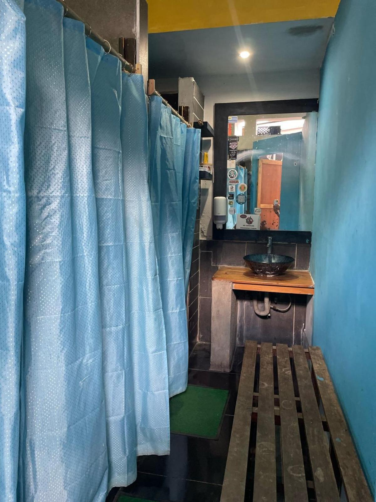 Volko Party Hostel Антигуа-Гватемала Номер фото