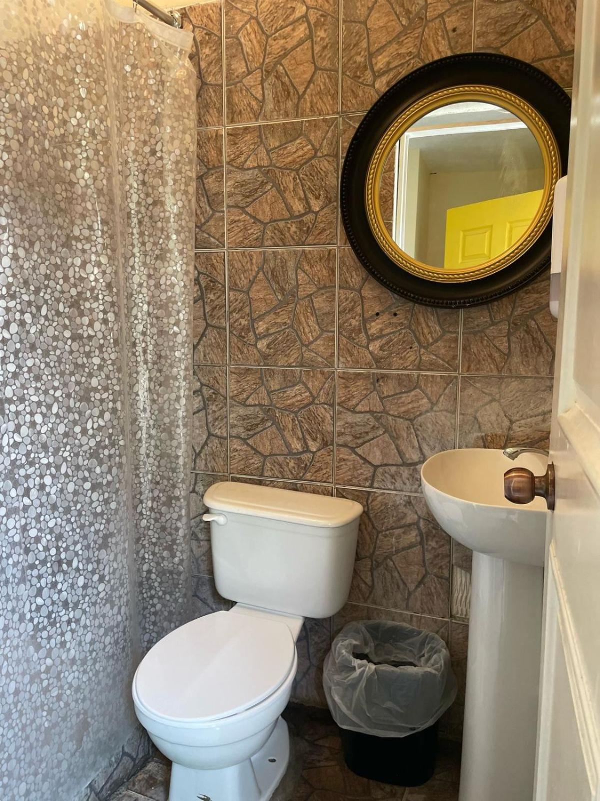 Volko Party Hostel Антигуа-Гватемала Номер фото