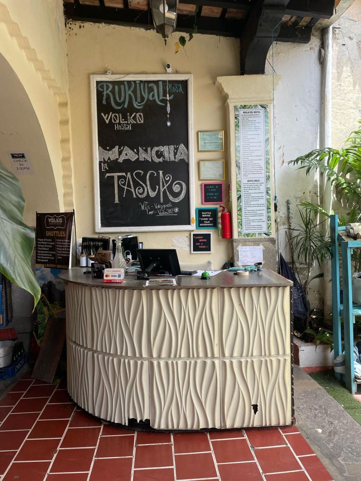 Volko Party Hostel Антигуа-Гватемала Экстерьер фото